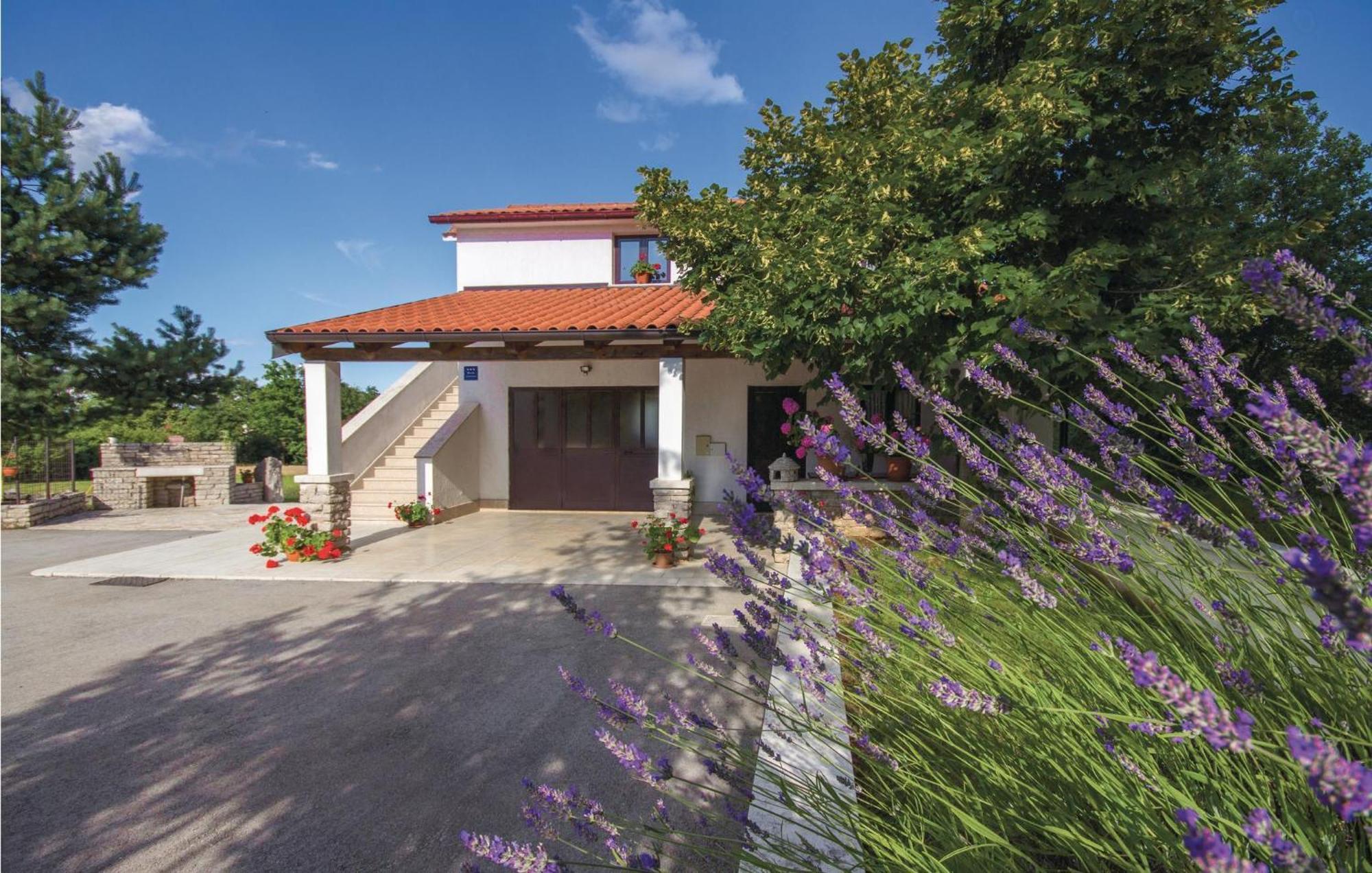 Amazing Apartment In Pazin With Wifi Katun Lindarski 외부 사진