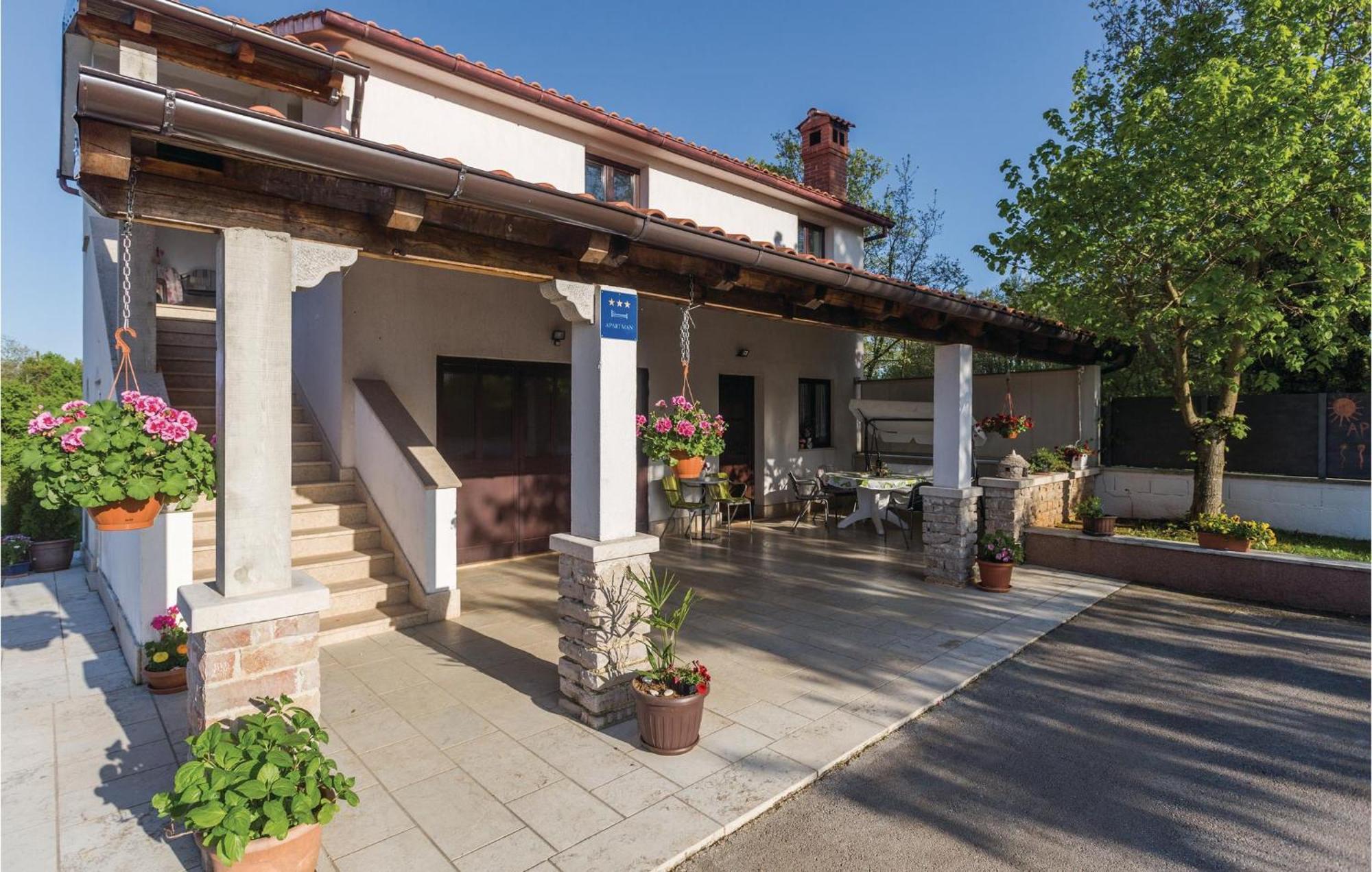 Amazing Apartment In Pazin With Wifi Katun Lindarski 외부 사진