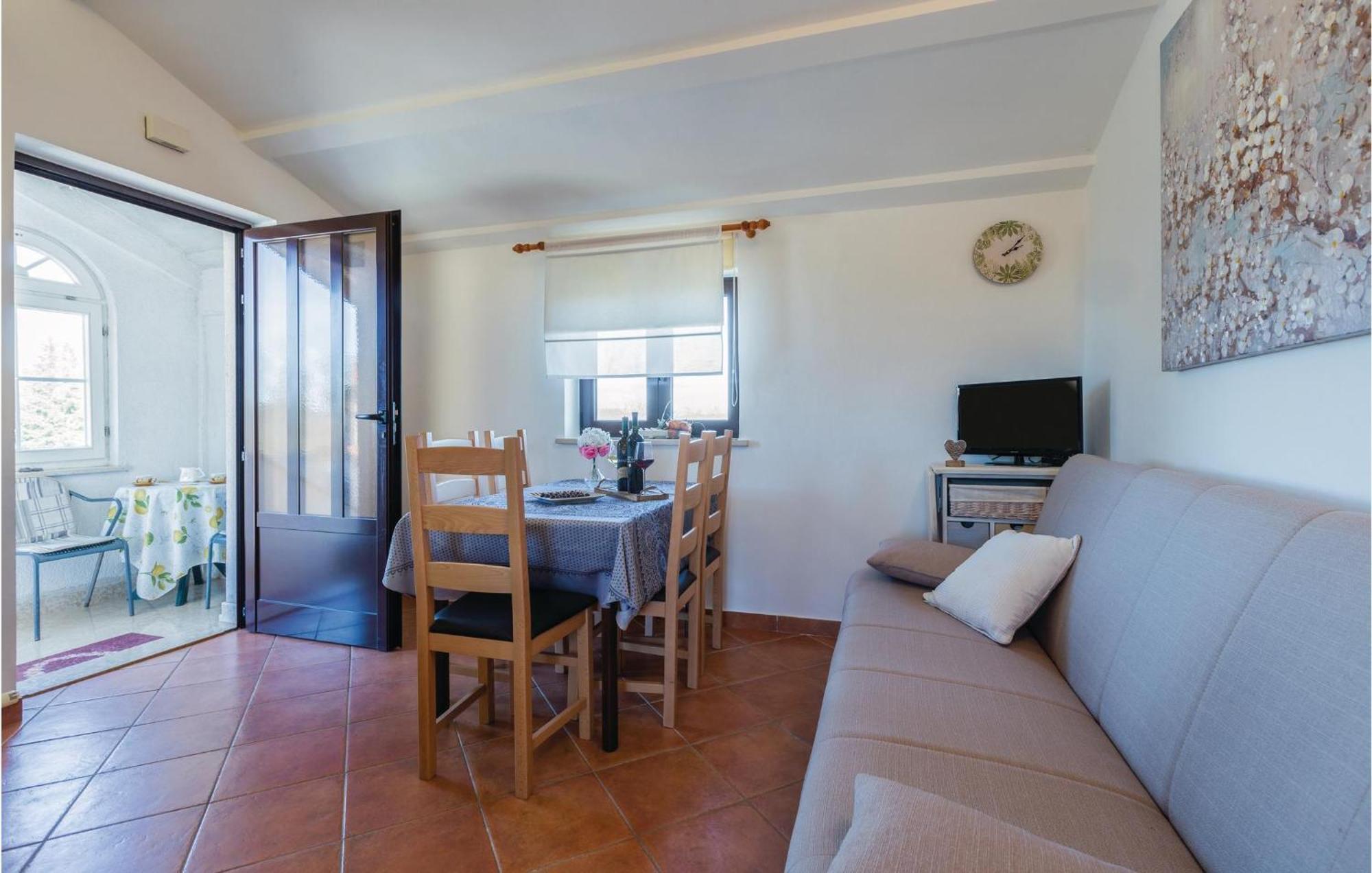 Amazing Apartment In Pazin With Wifi Katun Lindarski 외부 사진